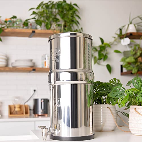 Big Berkey Gravity-Fed Water Filter System with 2 Black Berkey Elements Plus Deluxe 7" Stainless Steel Berkey Water View Spigot Big Berkey Gravity-Fed Water Filter System with 2 Black Berkey Elements Plus Deluxe 7" Stainless Steel Berkey Water View Spigot